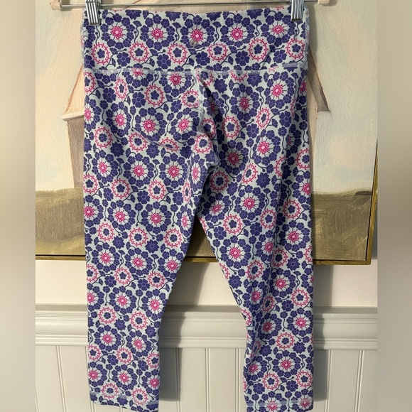 LULULEMON Wunder Under CropTwiggy Printed Power Purple Aquamarine Floral Sz 6 - Picture 11 of 12